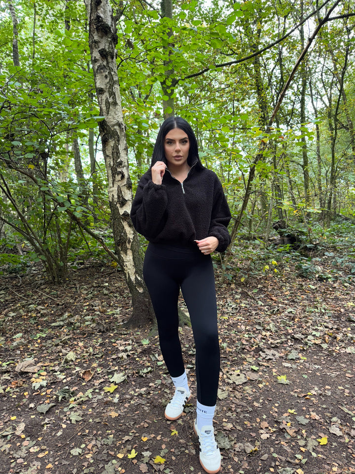 Asante Luxury Half Zip Fleece - Black